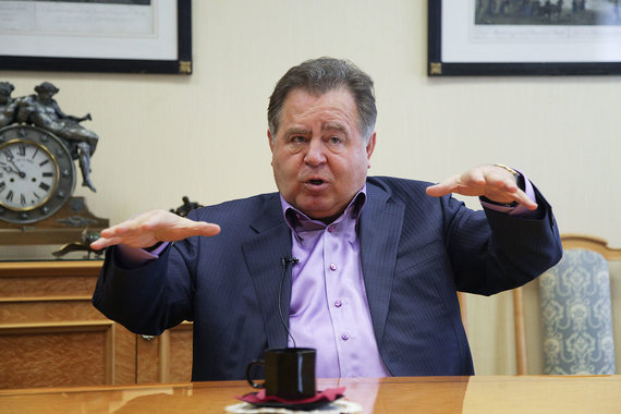 Владимир Щербаков (на фото) уступил контроль над калининградским «Автотор холдингом» своему сыну Сергею