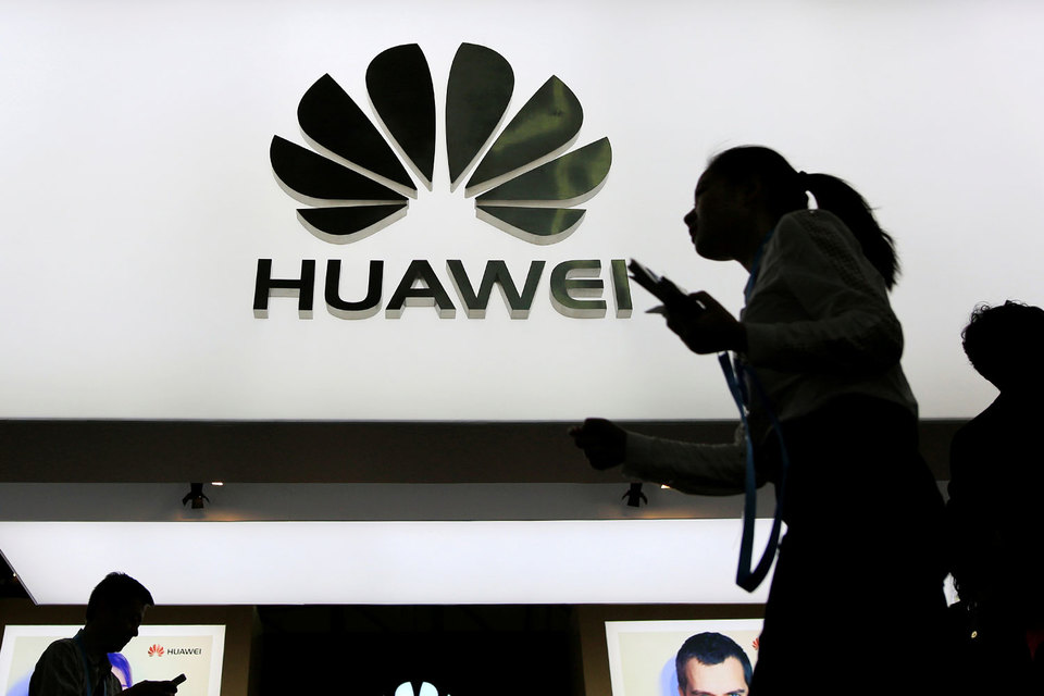 Продажи смартфонов Huawei в первом полугодии росли в 8 раз быстрее, чем общемировые