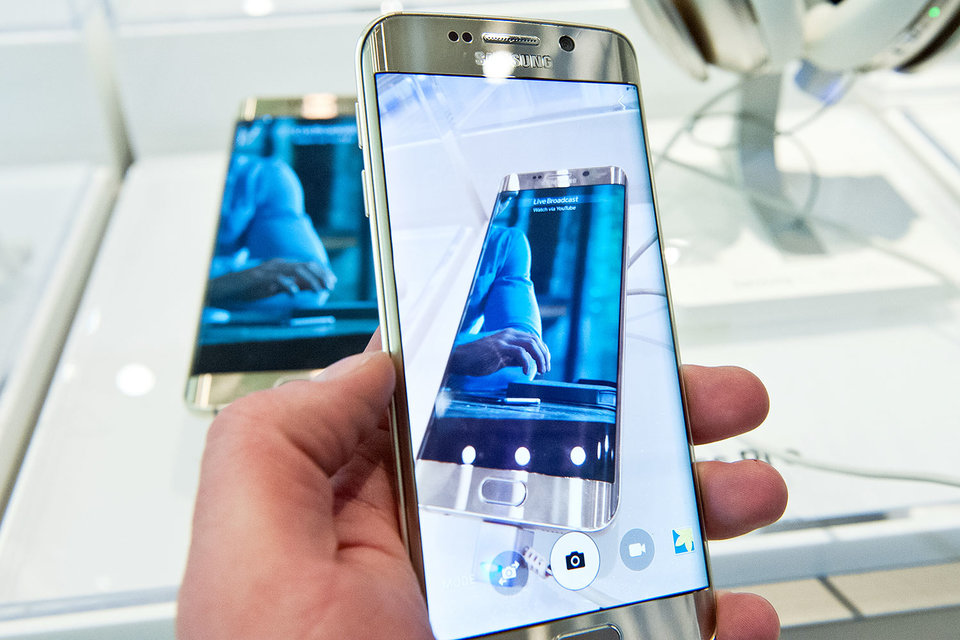 Samsung выдержал удар