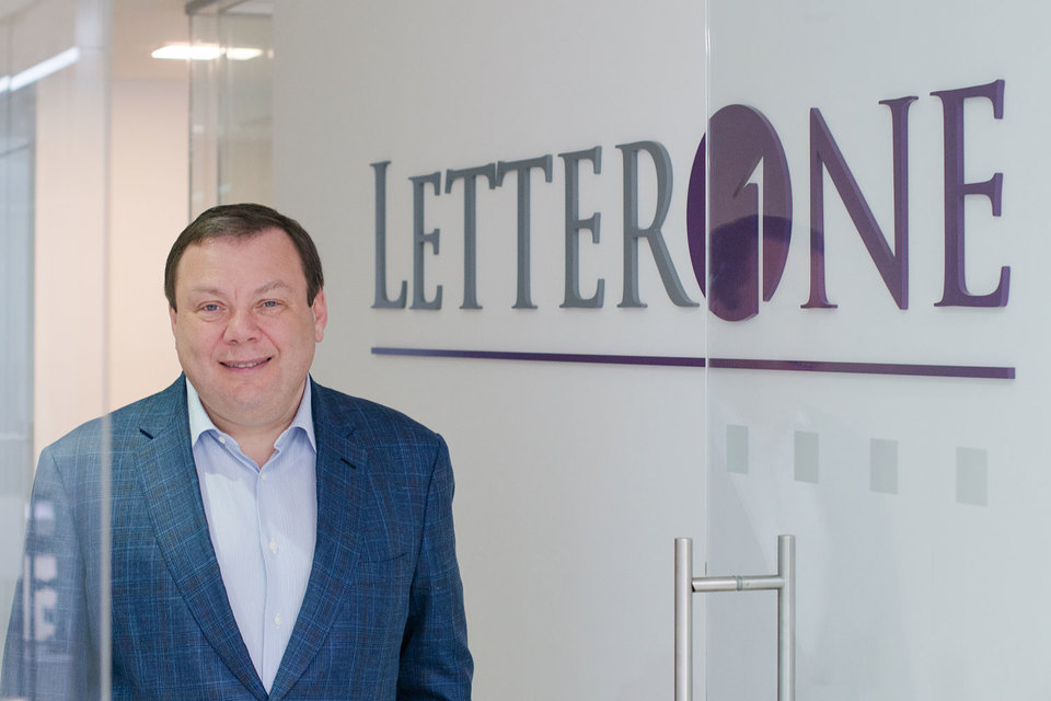 Как стало известно «Ведомостям», энергетическое подразделение LetterOne Михаила Фридмана задекларировало за 2015 г. прибыль в $15,8 млрд.