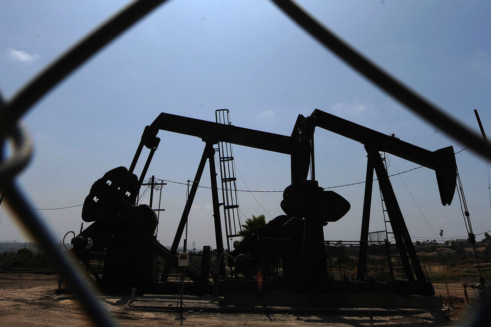 Предложение нефти, по данным Международного энергетического агентства, стало отставать от спроса