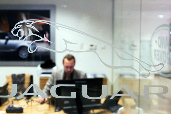 «Jaguar Land Rover Россия» расторгла дилерский договор с новосибирским партнером «Макс моторс премьер» с 8 сентября