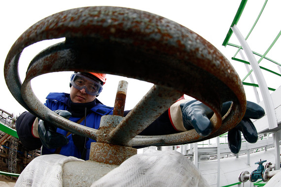 "Башнефть" подешевела почти на 10%