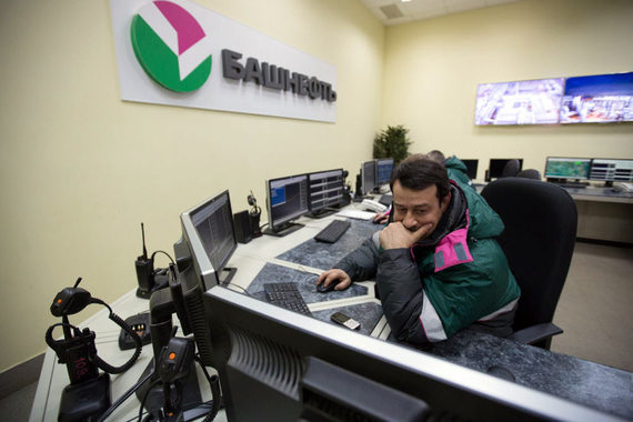 Инвесторы расстроились, что «Башнефть» еще какое-то время побудет государственной