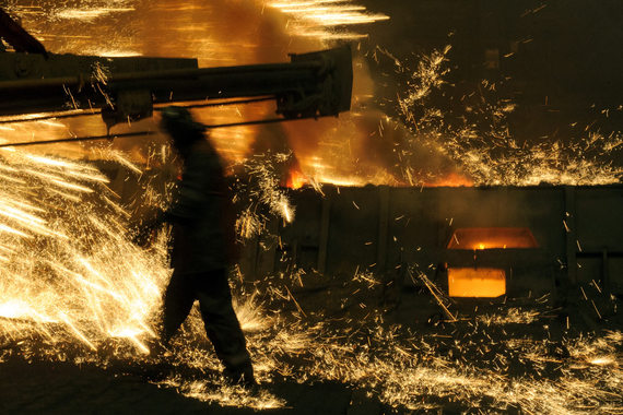 Evraz, вопреки ожиданиям инвесторов, едва не закончил полугодие с убытком. Прибыль оказалась символической – $7 млн