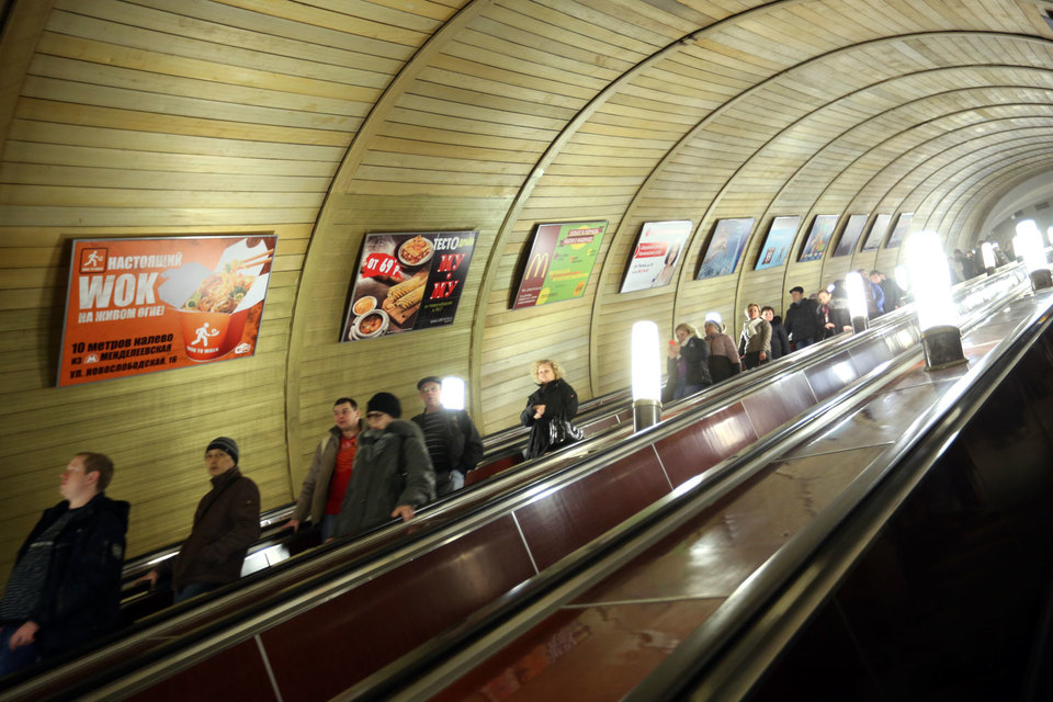 Московский метрополитен ищет подрядчиков для продажи рекламы с 2011 г.