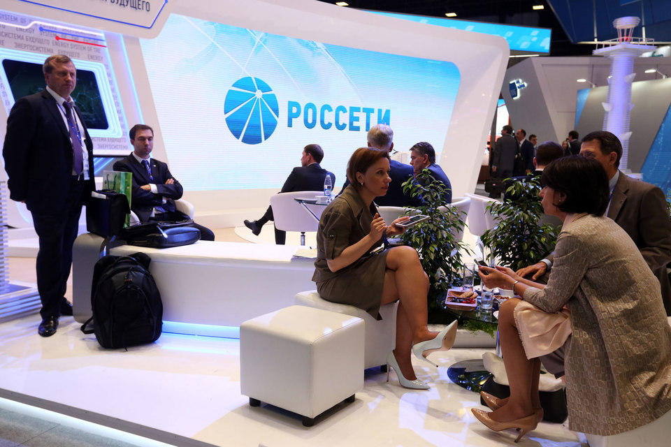 Чистая прибыль «Россетей» выросла в 2 раза, но, так как у компании большая инвестпрограмма, пока не ясно, продолжит ли она платить дивиденды