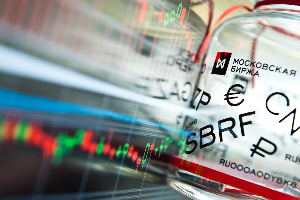 Индекс ММВБ впервые в истории превысил 2000 пунктов