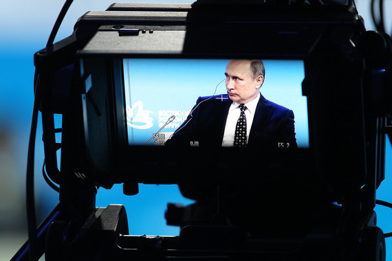 Путин поддержал инициативу по созданию энергетического суперкольца России