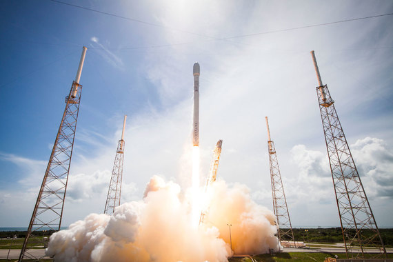 SpaceX надеется возобновить полеты Falcon 9 в ноябре