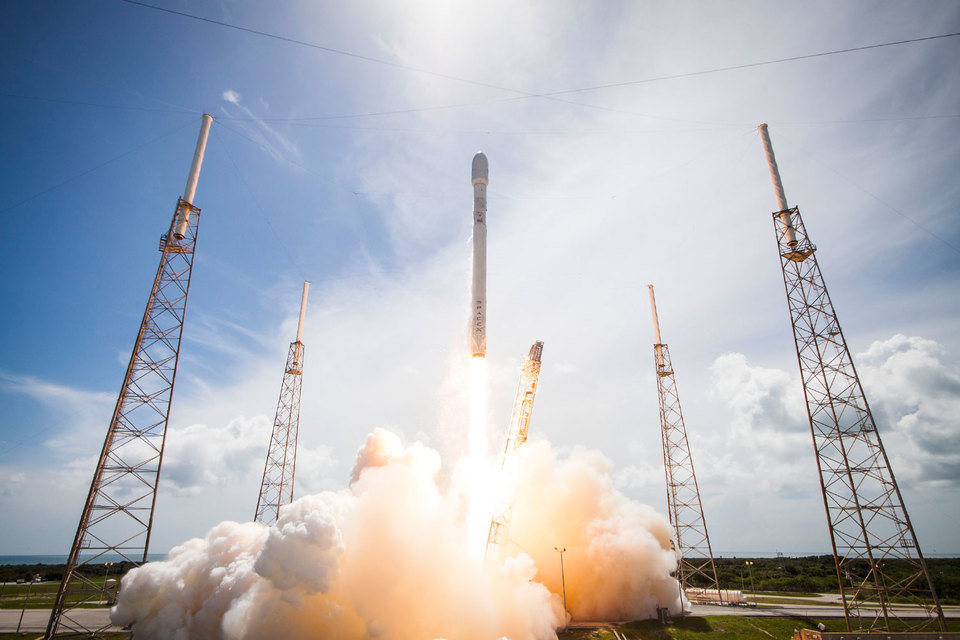 SpaceX надеется возобновить полеты Falcon 9 в ноябре