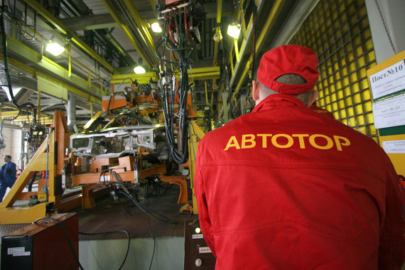 «Автотор» в этом году увеличит штат на 10% и на столько же поднимет зарплату. Автозаводу помогают заказы Hyundai и Kia