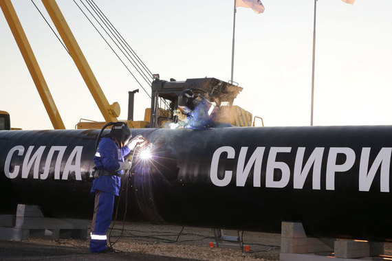 «Газпром» завезет в этом году по реке на 20% грузов меньше, чем планировал, для строительства «Силы Сибири»
