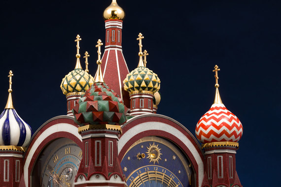 У новых самых сложных часов России «Московская Пасхалия» – 4 циферблата и 26 функций, механизм состоит из 2506 деталей и включает пять запатентованных устройств