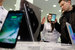 В специализированных магазинах «Связного» C-store продажи iPhone 7 начались в 00.00 23 сентября. По словам менеджера одного из салонов, ночью в очереди за новым телефоном стояли примерно 60 человек