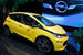 Еще один электромобиль для массового сегмента - Opel Ampera-e - не что иное, как адаптированный под европейские потребности Chevrolet Bolt. Автомобиль способен проезжать на одной зарядке до 500 км - на 200 км больше, чем основные конкуренты, утверждают в GM. Мощность двигателя - 204 л. с. В продажу городской электрокар поступит весной 2017 г., цена новинки будет в пределах 30 000-35 000 евро