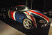 Кабриолет Jaguar XK8 1999 г. выпуска шпиона Остина Пауэрса из фильма «Остин Пауэрс: Голдмембер». Картина стала очень популярной в США, подхлестнув продажи этой модели. Только в месяце выхода фильма в прокат - в июле 2002 г. - было продано на 73% автомобилей больше, чем годом ранее, писала The Evening Standard