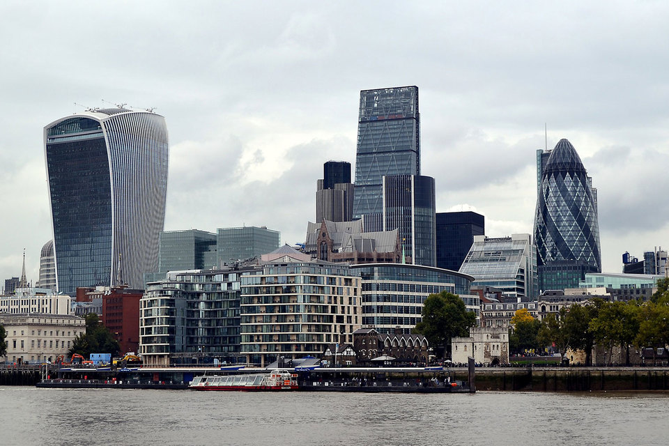 После Brexit большинство британских топ-менеджеров серьезно задумались о том, чтобы перевести штаб-квартиры компаний из страны, показал опрос KPMG