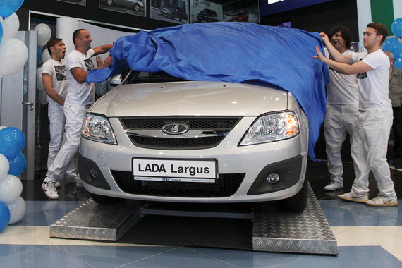 «АвтоВАЗ» устранил дефицит Lada Largus