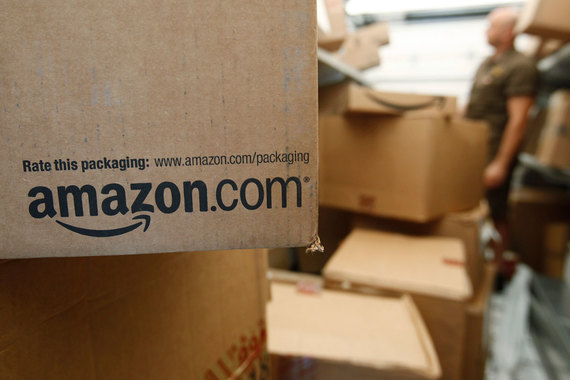 Amazon расширяет присутствие в офлайн-торговле