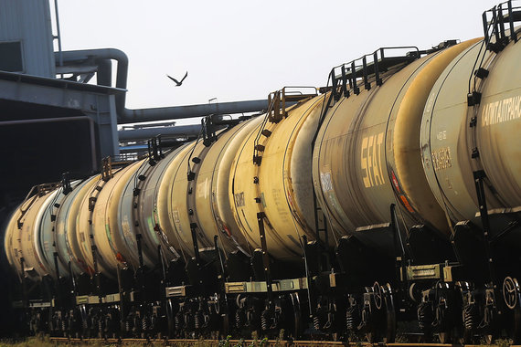 Нефтяникам не хватает на проезд