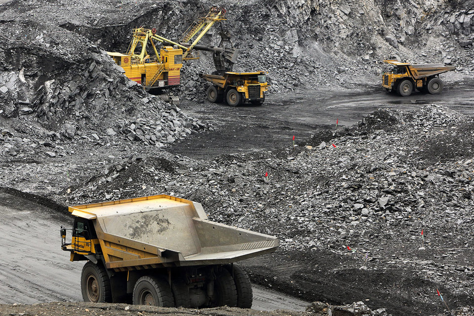 Polyus Gold может продать Fosun 25% из принадлежащих ей акций «Полюса» за $2,13 млрд, говорит другой собеседник «Ведомостей»