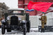После марша сфотографироваться на фоне военной техники времен Великой Отечественной войны могли все желающие