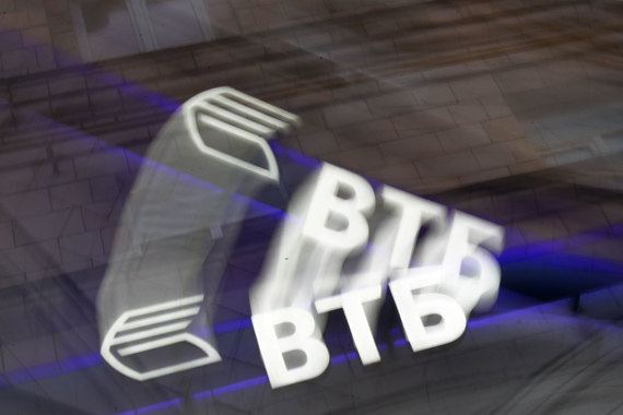 Корпоративные клиенты забрали со счетов ВТБ 30% средств