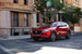 Новое поколение кроссовера CX-5 продолжает развивать стилистическую тему «Kodo – душа движения». Этот дизайн был запущен японской маркой в 2012 г. на концепте Minagi, прототипе первого поколения CX-5