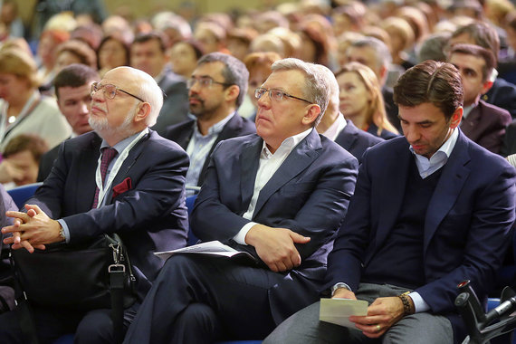 Участники форума (на фото слева направо: Михаил Федотов, Алексей Кудрин и министр по делам открытого правительства Михаил Абызов) по-разному смотрят на перспективы гражданского общества