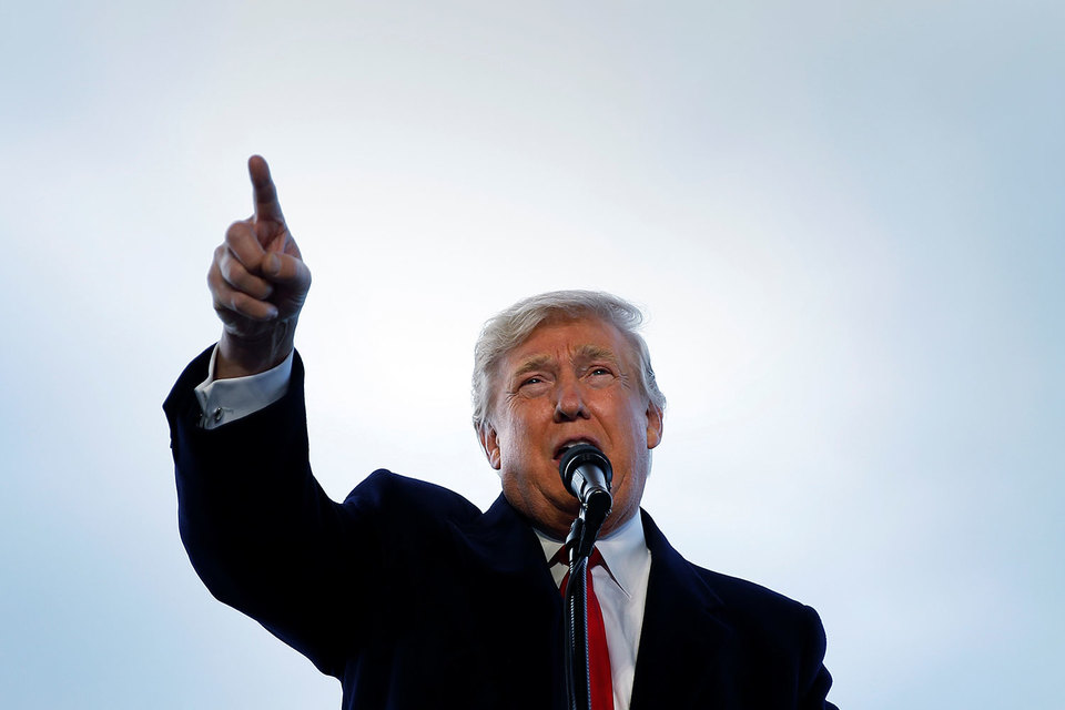 Трамп пообещал вывести США из соглашения о Транстихоокеанском торговом партнерстве