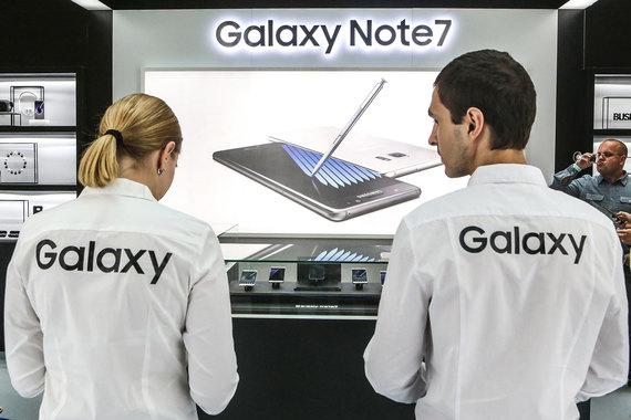 Новый флагман Samsung не оправдал возложенных на него ожиданий