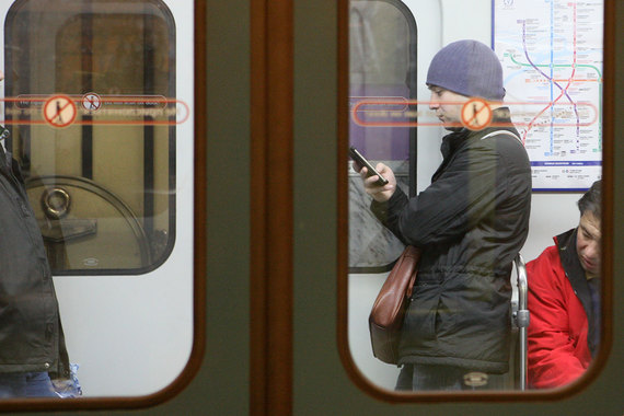 В числе приоритетных задач, поставленных перед Золочевским, представитель оператора называет реализацию проекта по строительству сети WiFi в подвижном составе Петербургского метрополитена