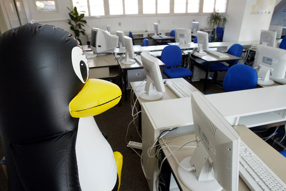 В отличие от других систем на базе Linux, система «Базальт» имеет поддержку с гарантированным качеством, причем оперативную и достаточно продвинутую