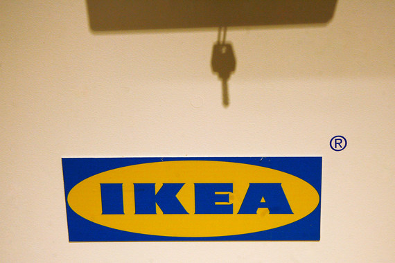 IKEA не согласна с определением Краснинского райсуда, считает его необоснованным и незаконным и уже оспаривает его