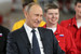 Президент России Владимир Путин посетил завод «Этерно» в Челябинске и принял участие в церемонии запуска производства разрезного тройника, передает ТАСС