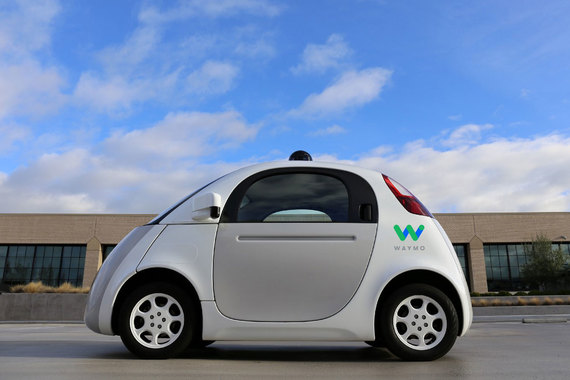Waymo планирует производить и продавать беспилотные автомобили в партнерстве с традиционными автомобилестроителями