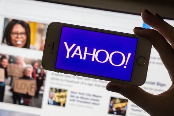 Всего у Yahoo более миллиарда активных пользователей в месяц
