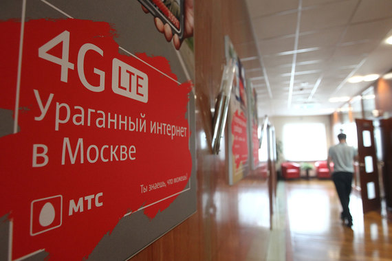 Десять месяцев потребовалось МТС, чтобы начать использовать купленные в феврале частоты. Она запустила на них сеть LTE Advanced Pro, но смартфонов для нее пока нет