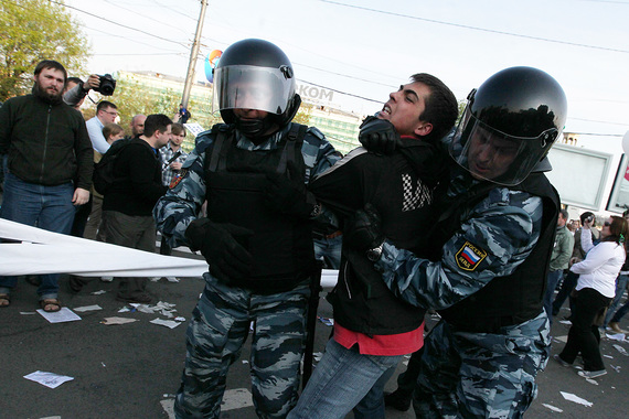 Суд пришел к выводу, что лидеры протестующих были застигнуты врасплох из-за изменения места проведения мероприятия по сравнению с заявленным изначально