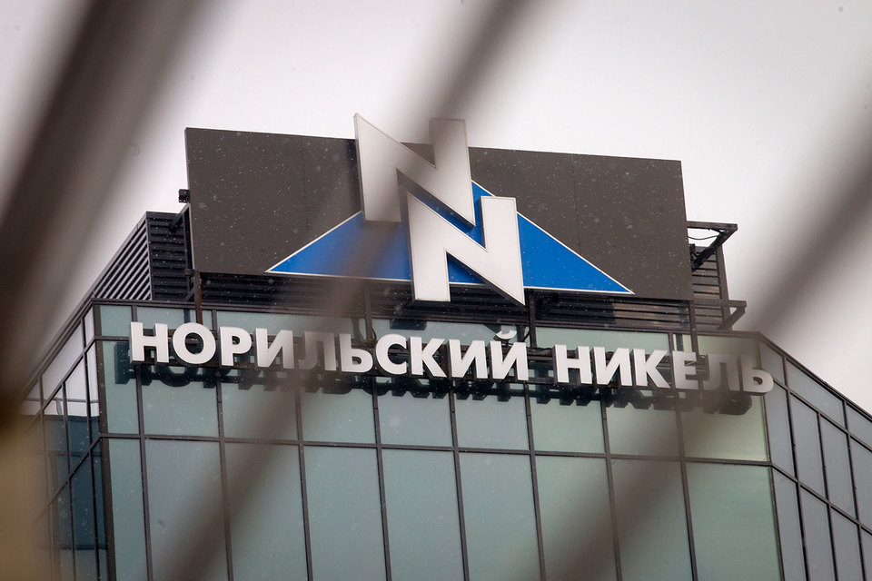 «Единство» было создано «Норникелем» в 2015 г. для прокладки волоконно-оптической линии связи (ВОЛС) из Нового Уренгоя в Норильск