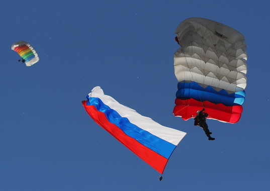 Депутатам не достанутся «золотые парашюты»