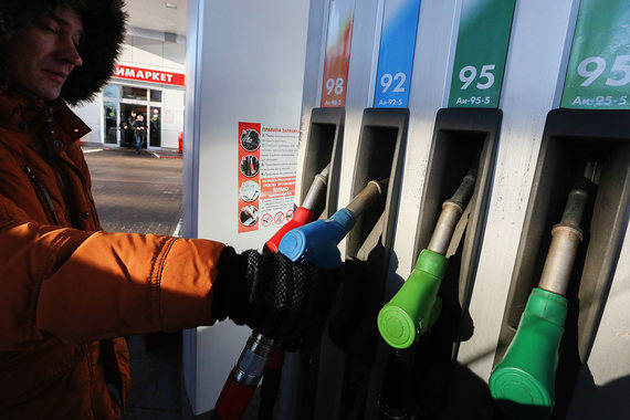 Бензин не заметил дешевую нефть
