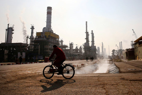 Иран хочет вернуть свою долю на нефтяном рынке, но сделать это будет непросто