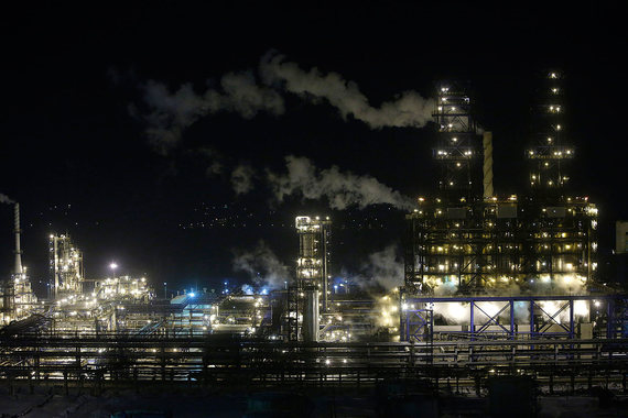 Российские НПЗ страдают от дешевой нефти сильнее, чем добывающие компании