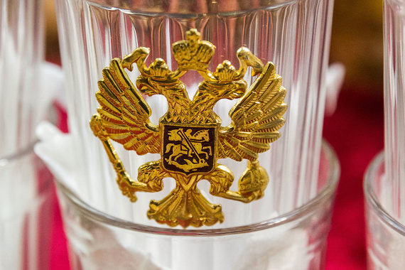 Новые владельцы приватизируемых активов должны находиться в российской юрисдикции, заявил президент Владимир Путин