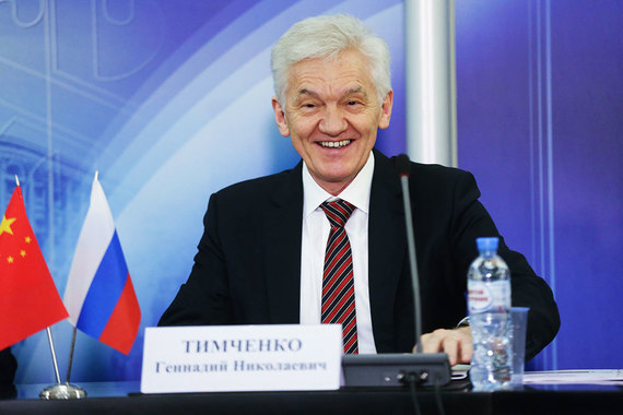 Председатель совета директоров КХЛ Геннадий Тимченко оказался владельцем двух клубов лиги