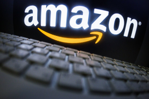 Сейчас Amazon продает белье нескольких брендов универмагов