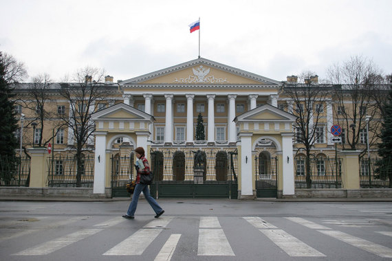 Председатель комитета по экономическому развитию Петербурга Елена Ульянова покидает Смольный