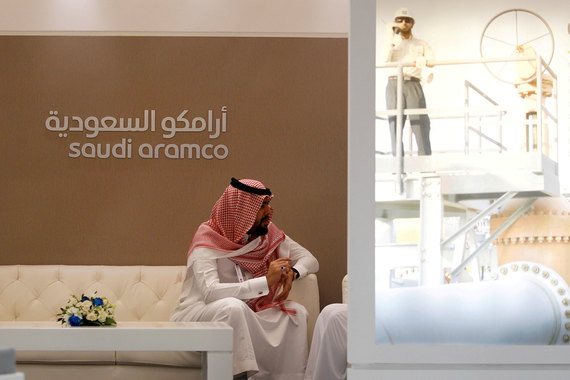 Сейчас 90% прибыли Saudi Aramco идет правительству и королевской семье; сколько они будут получать от нее как от публичной компании, пока не решено